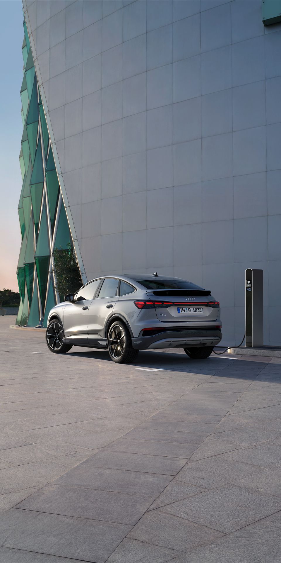 Audi Q4 Sportbback e-tron vista traseira