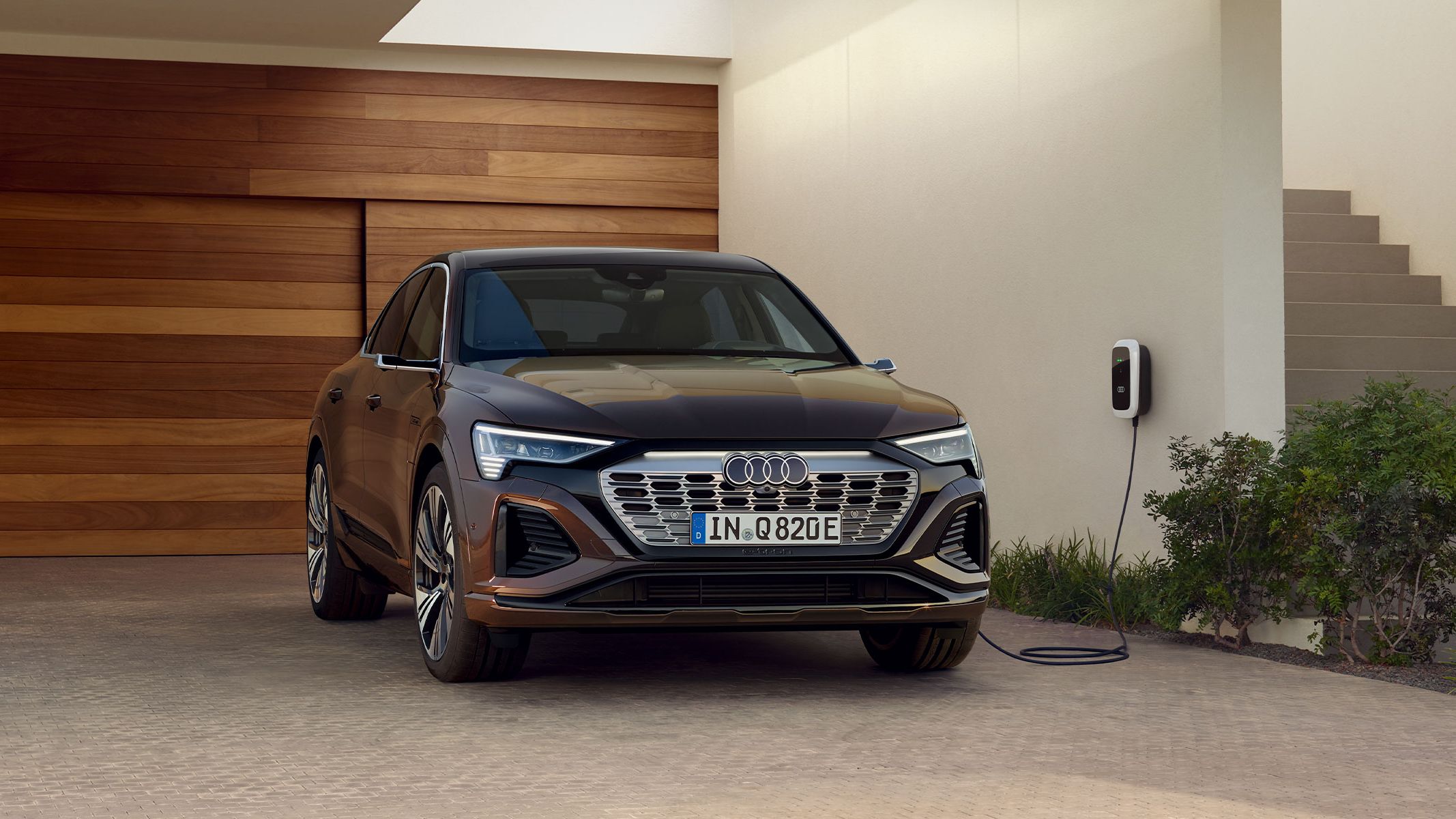 Audi a carregar em casa