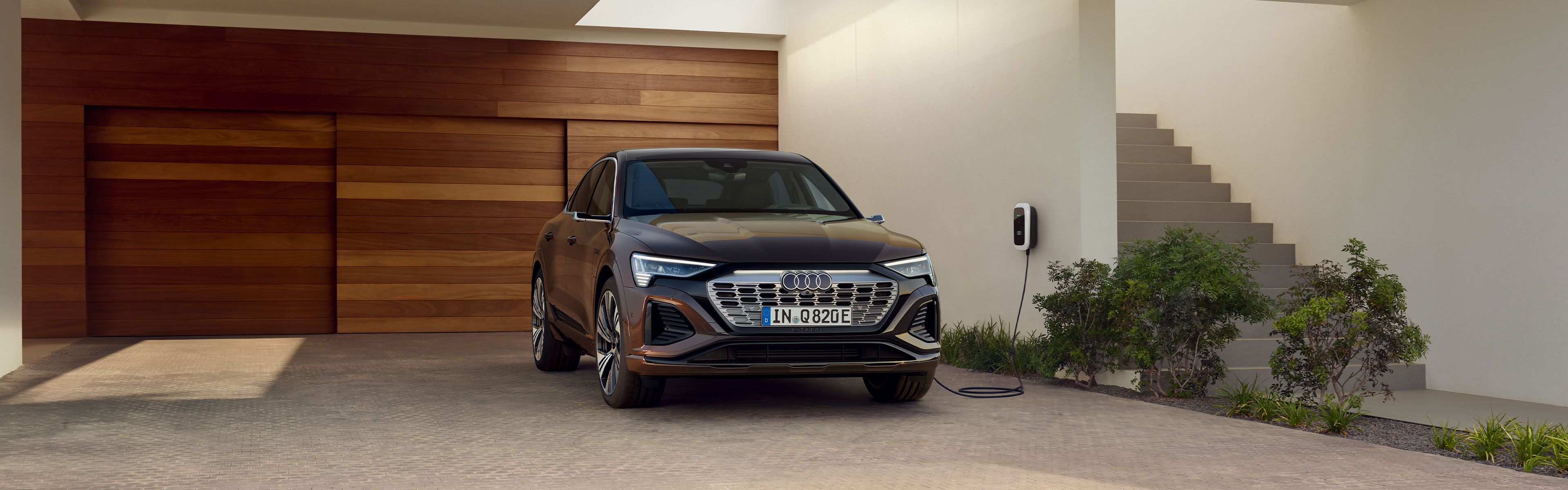 Audi a carregar em casa