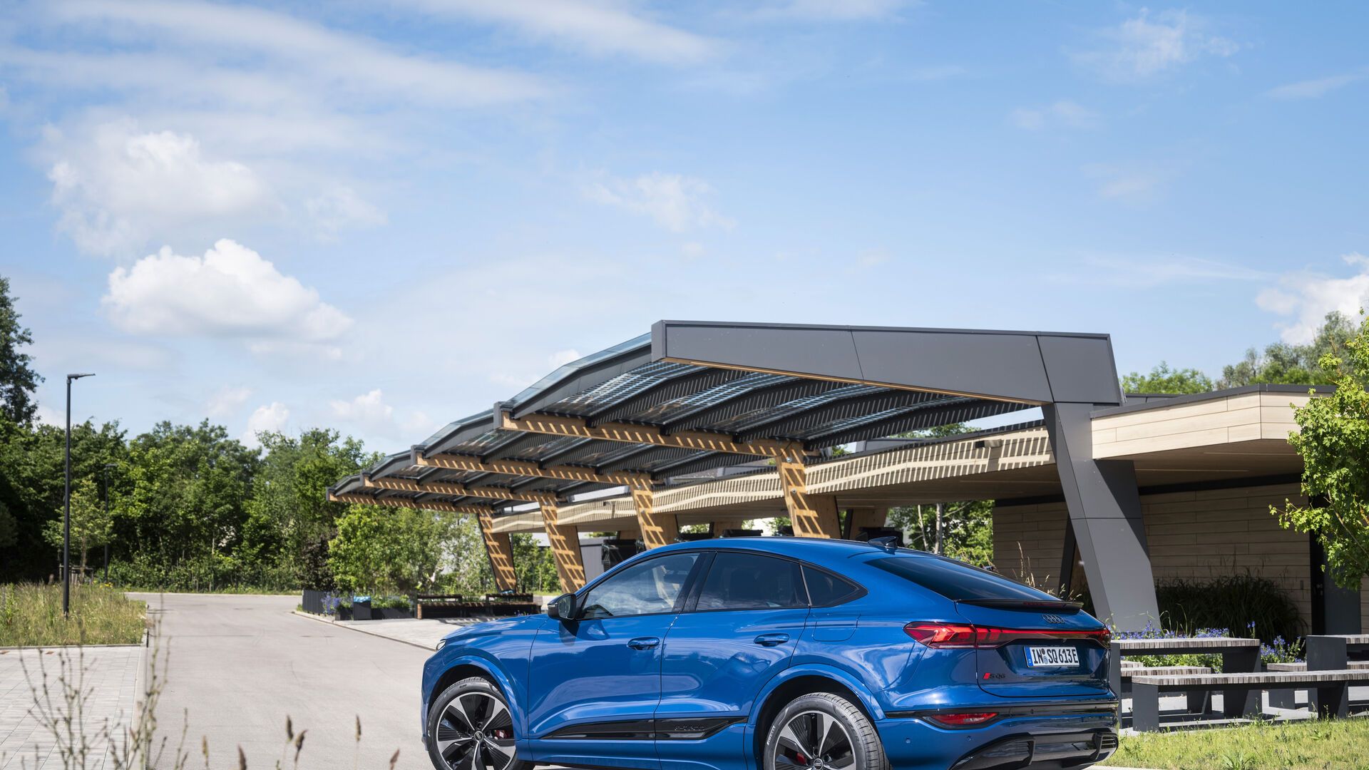 Audi Q6 Sportback e-tron vista lateral