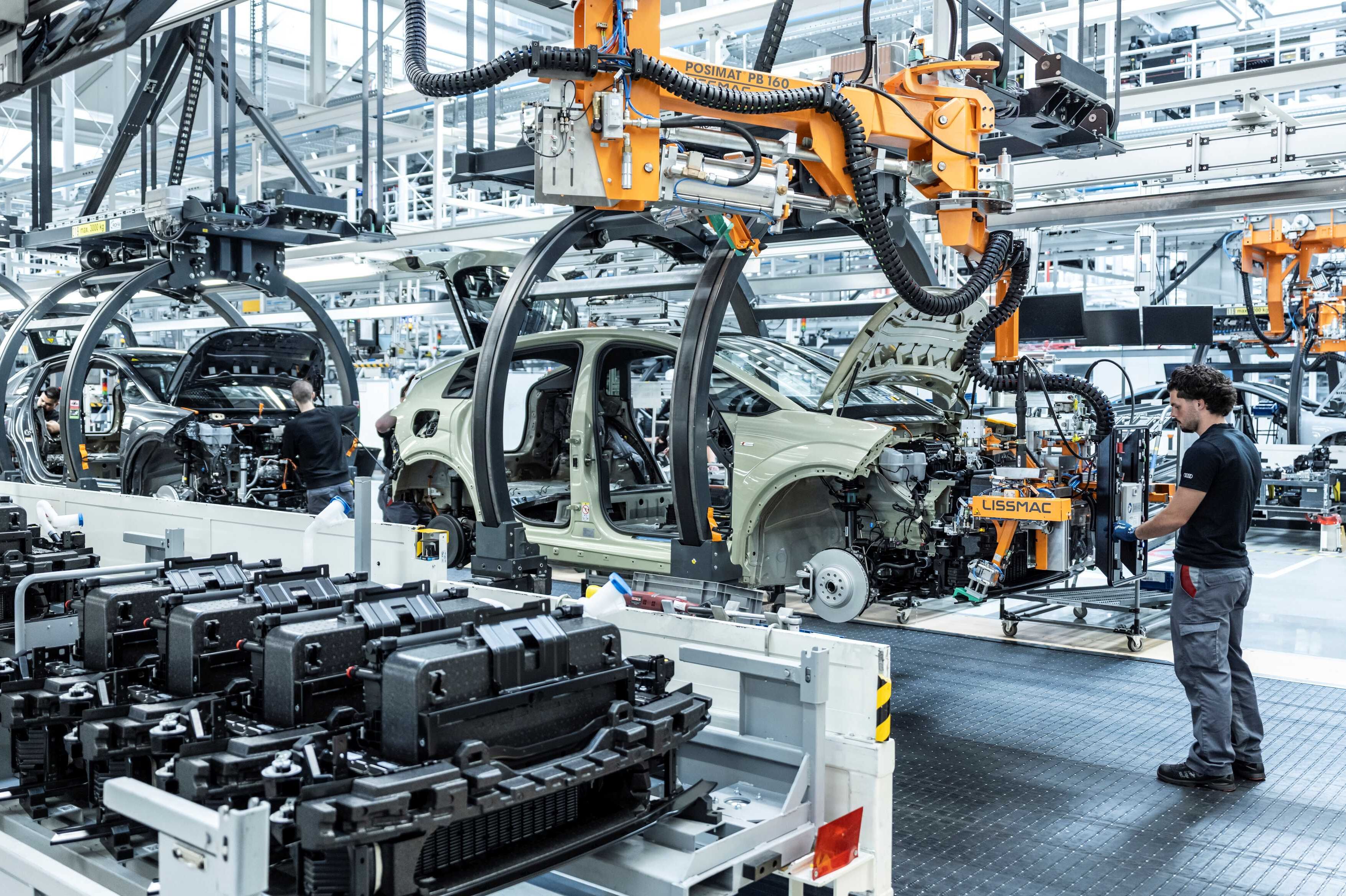 Audi inicia a produção do A2 e-tron: mais rapidez, eficiência e competitividade