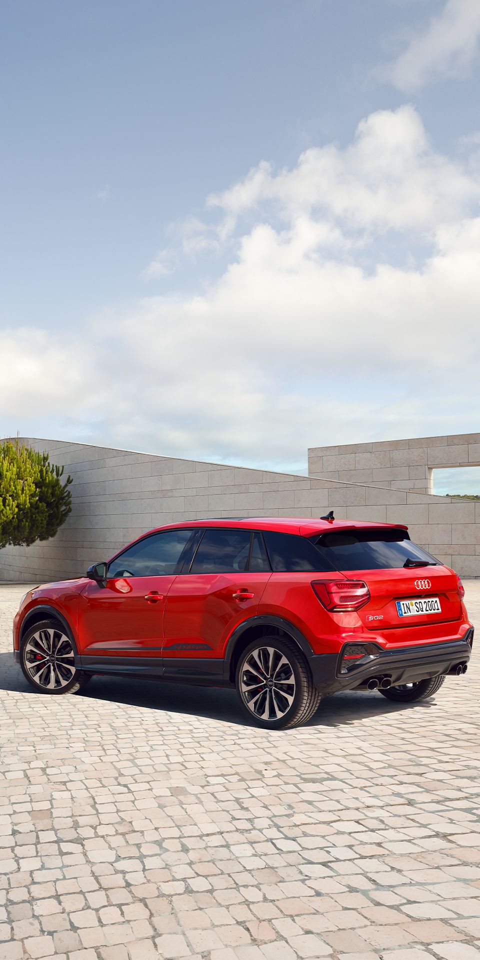 Audi SQ2 vista lateral