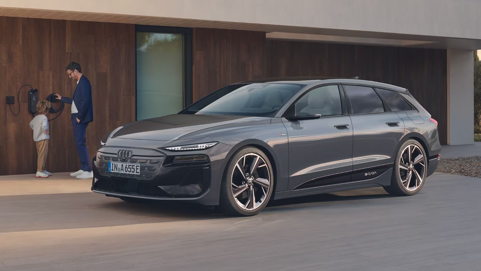 Audi A6 Avant e-tron vista lateral