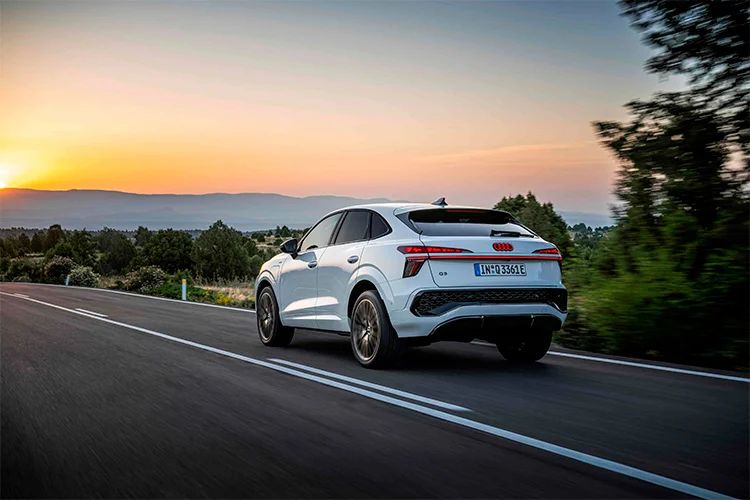 Audi dá início à comercialização do novo e versátil Q3 Sportback