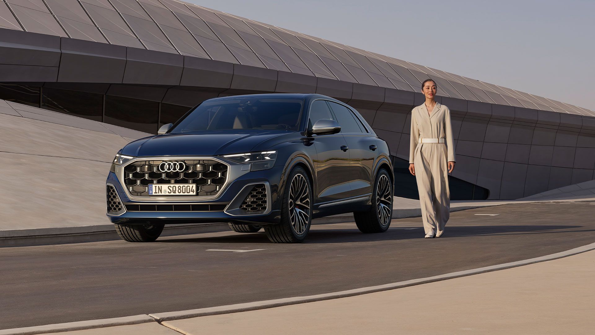 Audi SQ8 SUV vista dianteira