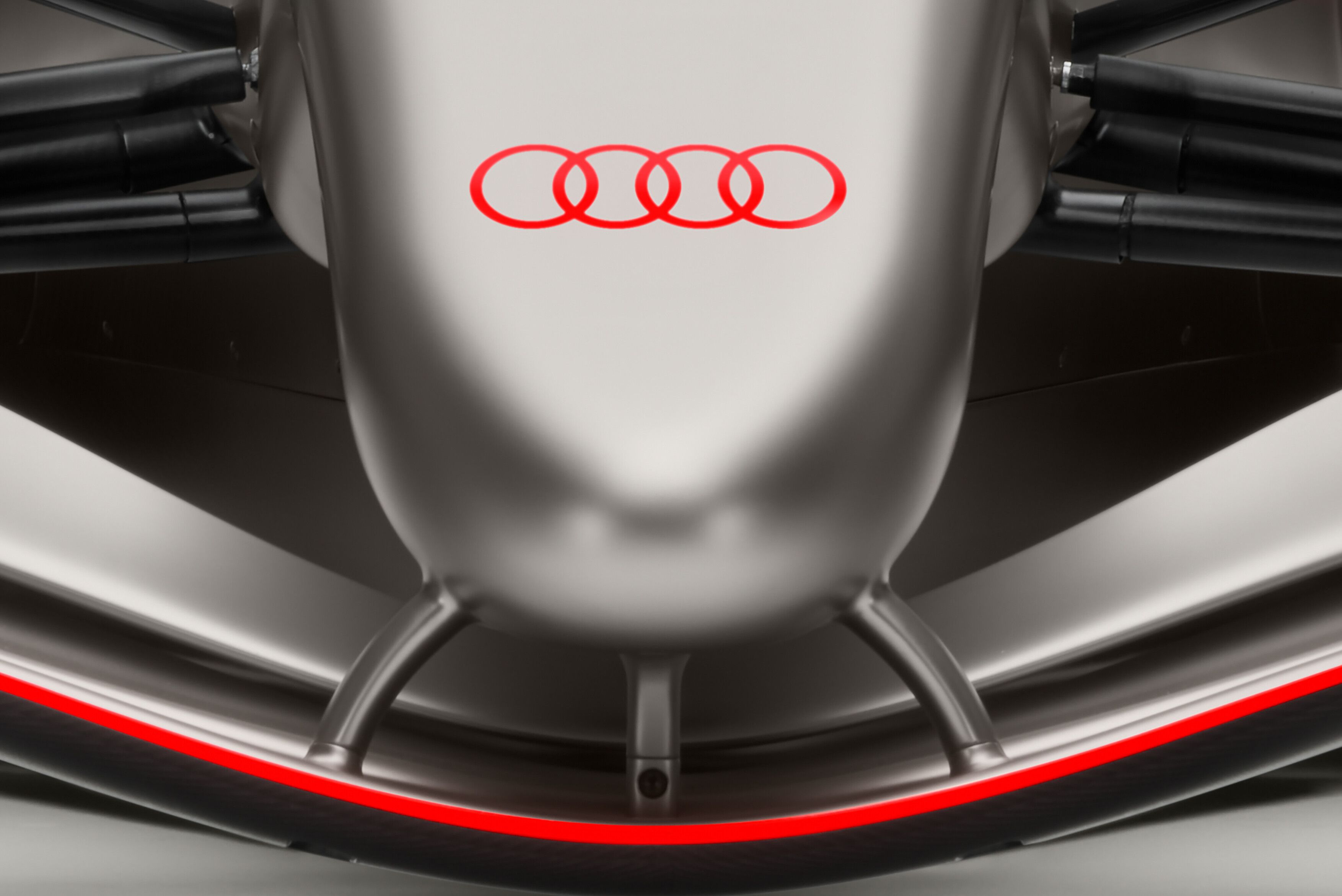 Audi Revolut F1 Team dá início à campanha de 2026 com uma ignição bem-sucedida